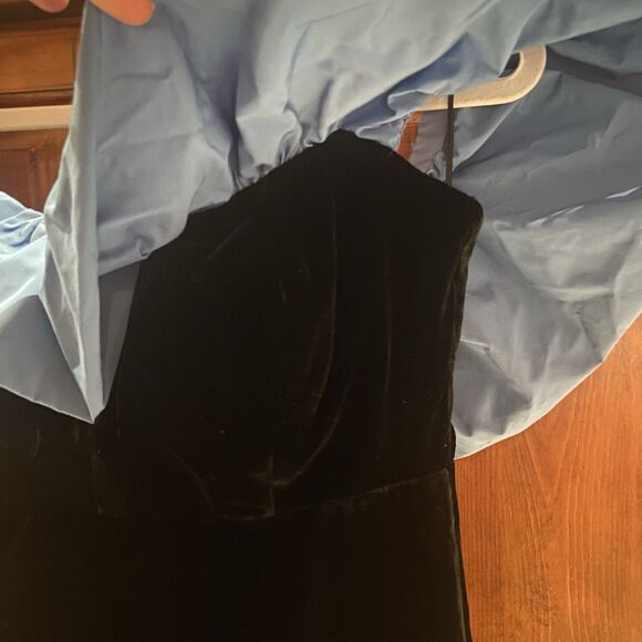 Tuckernuck Zanzibar Blue and Black Artemis Dress Velvet Off The Shoulder Size 6 - Picture 7 of 15